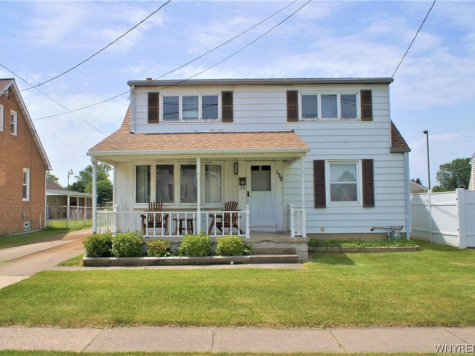 1st image of 130 Helen St
