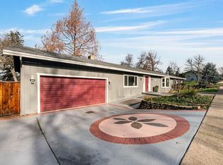 2381 Brentwood Dr, Medford, OR 97504