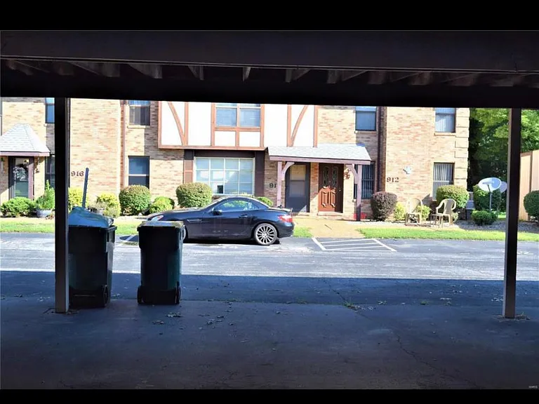 908 Maces Grove Rd — Photo 7