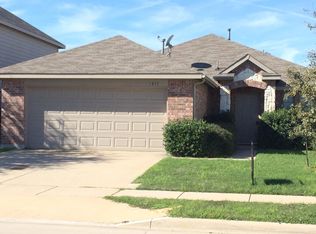 5833 Blue Ribbon Rd, Fort Worth, TX 76179