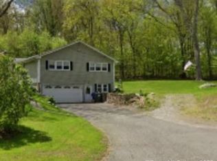 699 Walnut Hill Rd, Thomaston, CT 06787