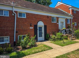 3710 Gunston Rd, Alexandria, VA 22302