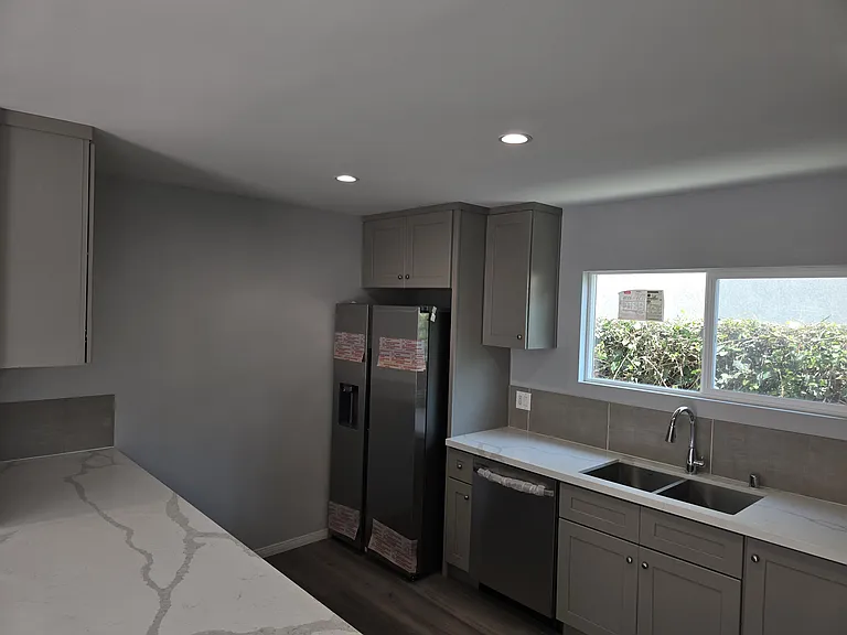 235 E 87th Pl #1/2 — Photo 5