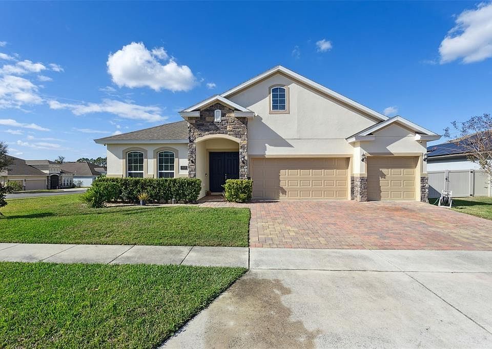 1st image of 523 Bellissimo Pl