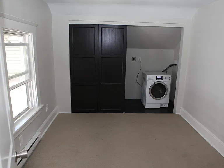 6406 Bradley Ave #UPPER — Photo 8