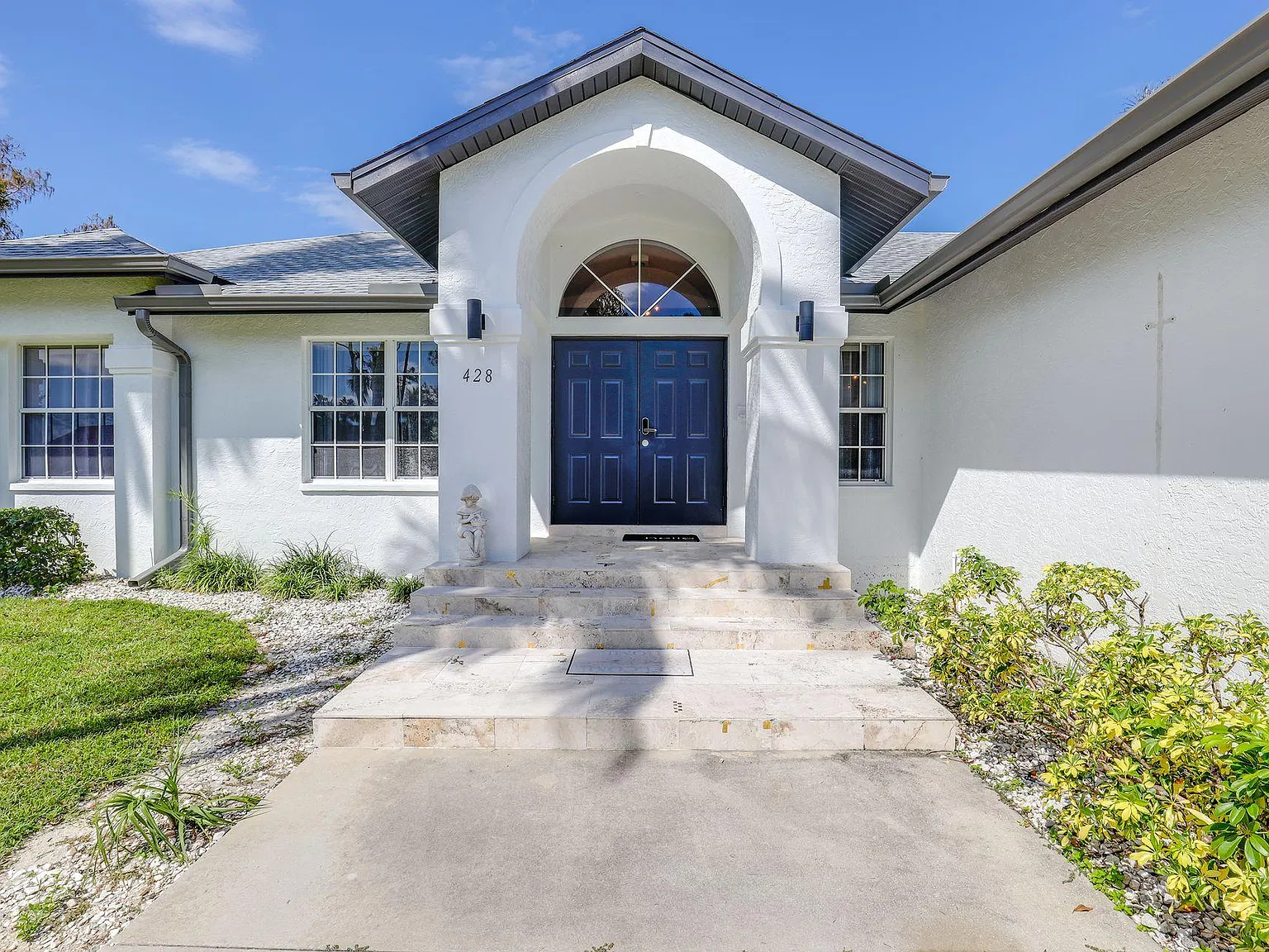 4 bed, 2000 sqft, $6,500 — Photo 4