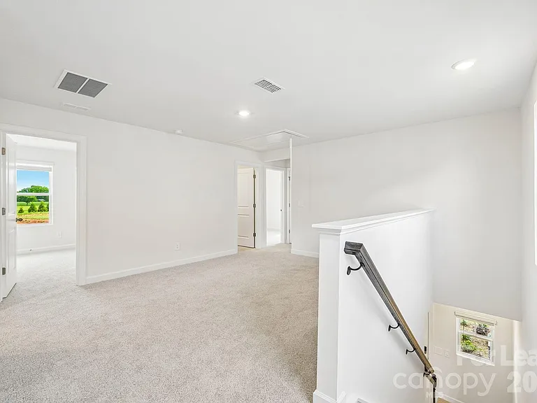 1852 Wrenley Dr — Photo 19