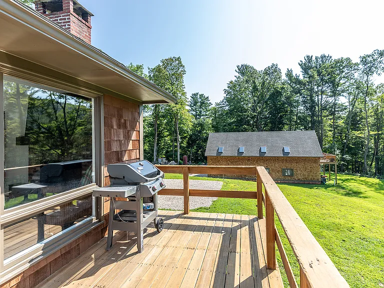7 Swaller Hill Rd — Photo 14