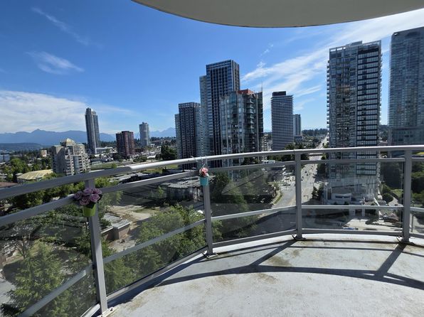 2 bedroom rental in Surrey — photo 29