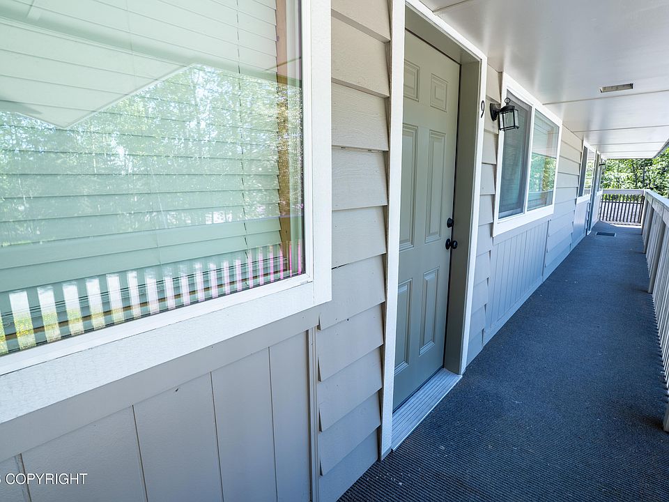 1st image of 310 Tern Cir #9