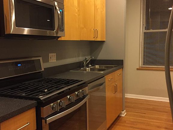 5th image of 2165 N Bell Ave APT 2