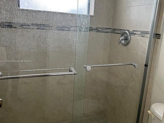 5th image of 15081 SW 127th Ct #15081