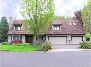 14340 SW Hazelhill Dr, Tigard, OR 97224