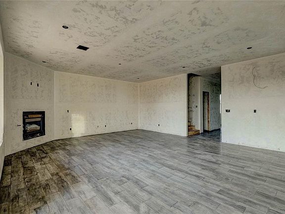 4th image of 9016 NW 144th St