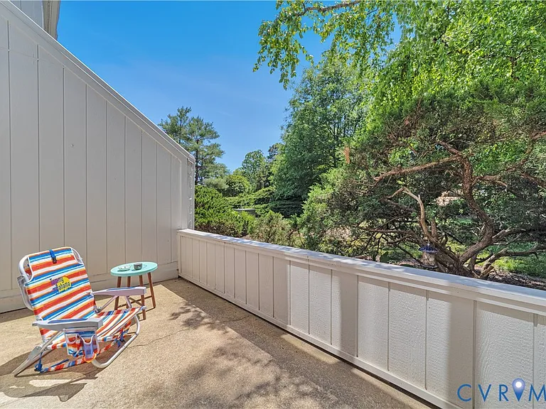 2716 Schooner Ct — Photo 25