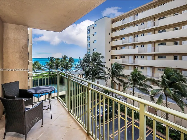 2080 S Ocean Dr #309 — Photo 14