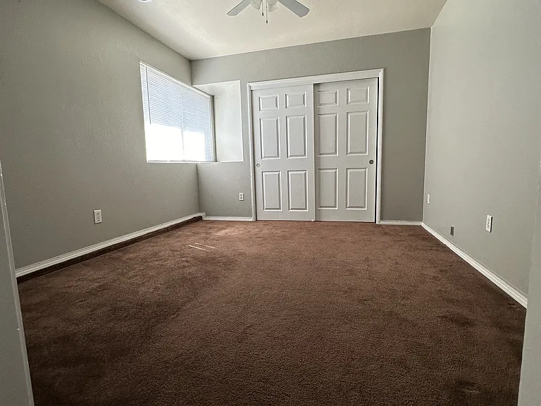 44834 Lamour Ct — Photo 16
