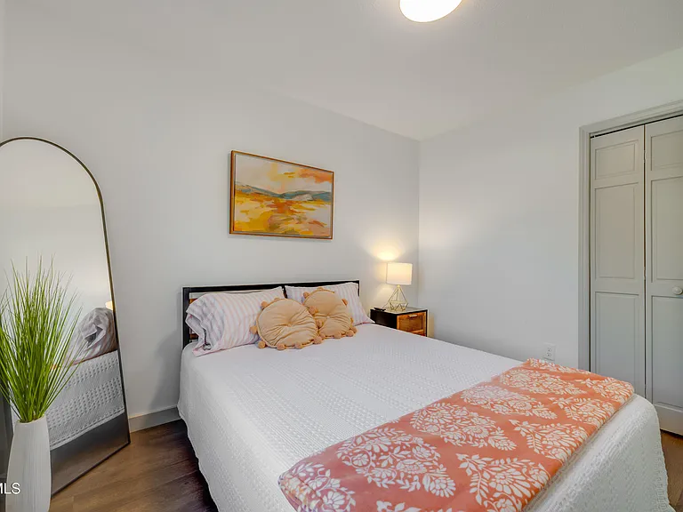 109 Mayfield Dr #2 — Photo 13