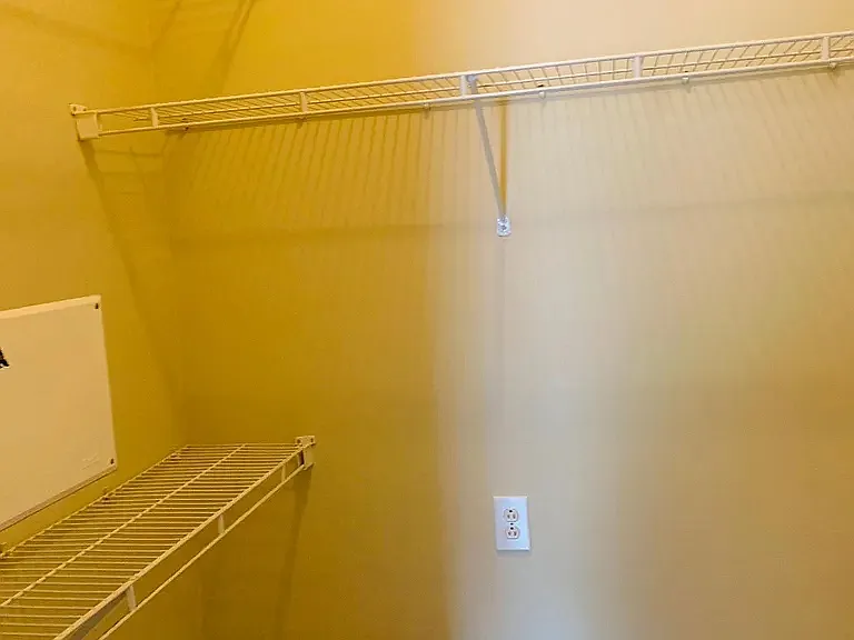 1 bed, 750 sqft, $1,350 — Photo 2