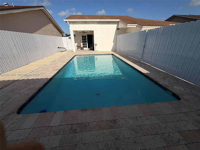 19763 SW 124th Ave — Photo 17