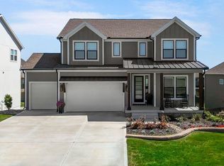 1713 SW Arbormill Ter, Lees Summit, MO 64082