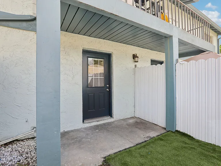 Serenity Lake Apartments — Photo 68