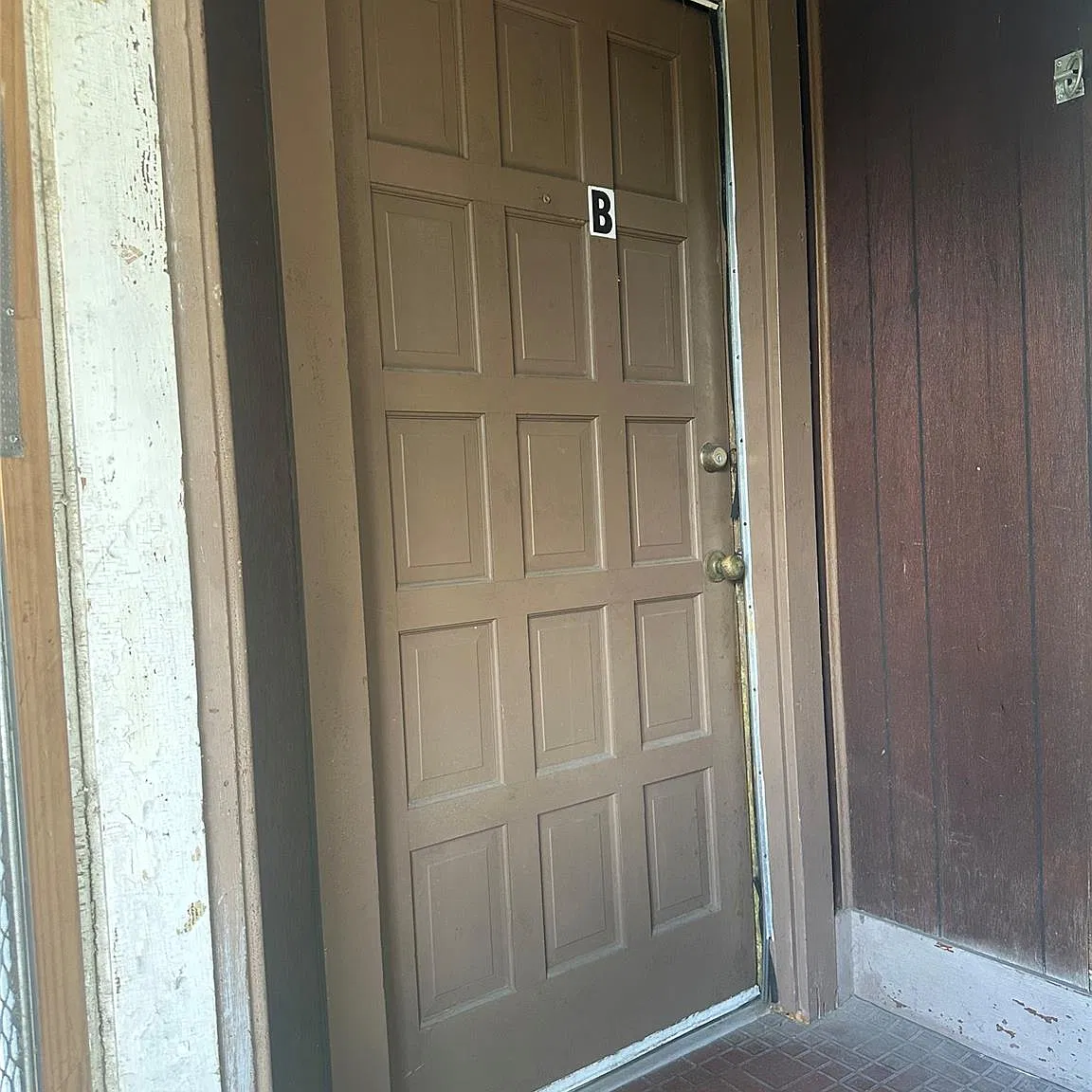 1 bed, 1.0 bath, 782 sqft, $1,200 — Photo 2