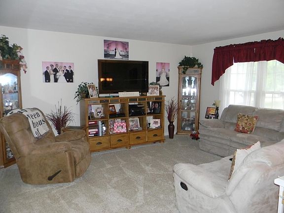 2nd image of 4054 Southwick Cir