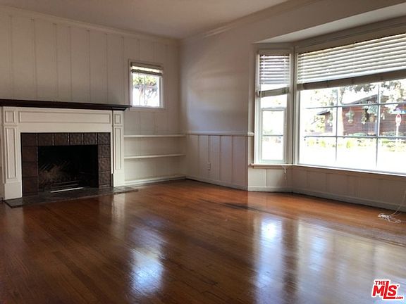 5th image of 1353 Ashland Ave