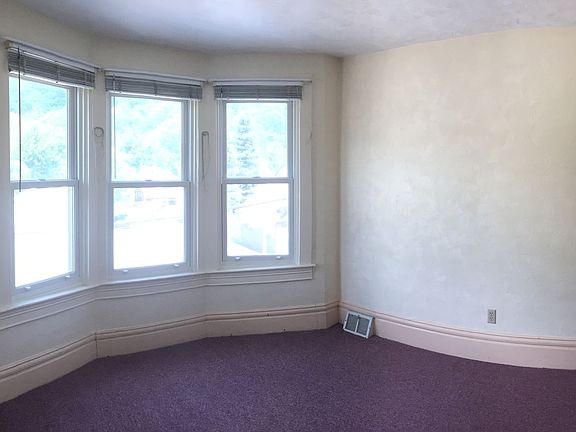 2nd image of 1411 Babcock Blvd Floor 2