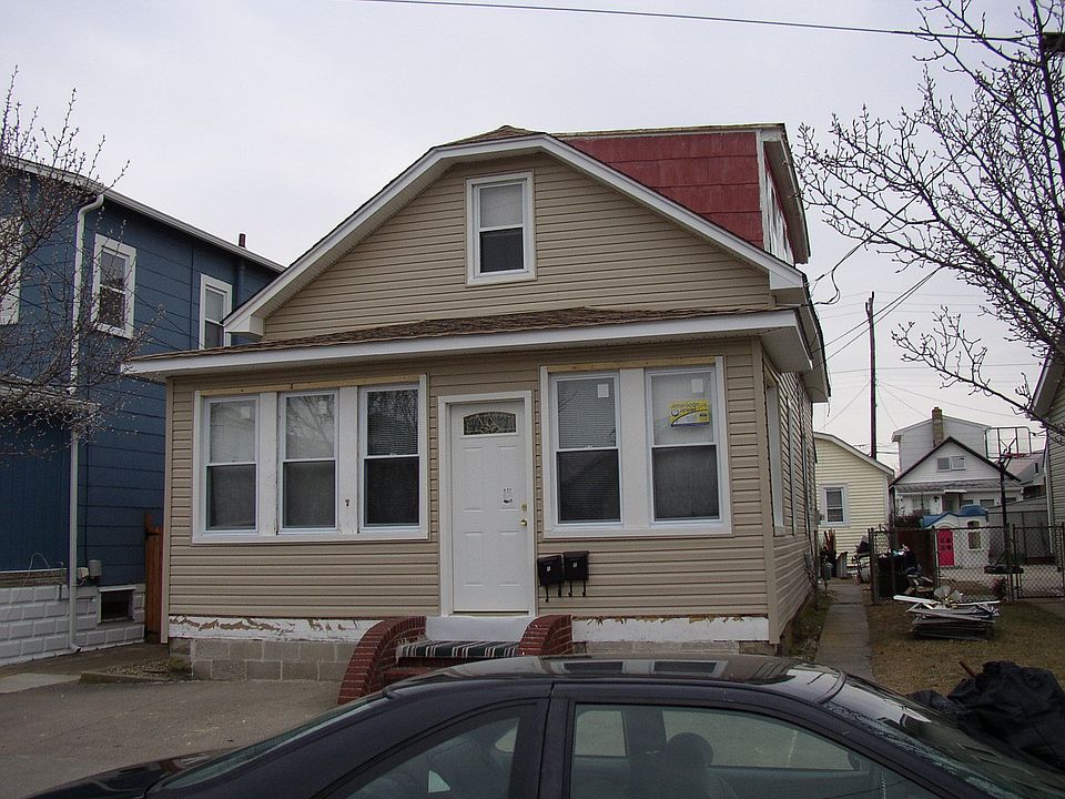 227 W. Poplar Ave.  DUPLEX