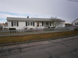 76 Harding Rd, Fairhaven, MA 02719