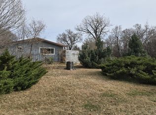 506 Prospect Ave, Springer, NM 87747