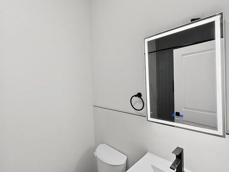 270 Hunterdon St #2 — Photo 34