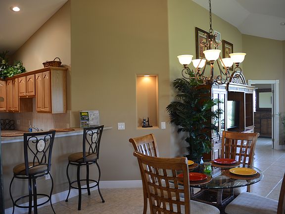 5th image of 1493 Stone Ridge Cir