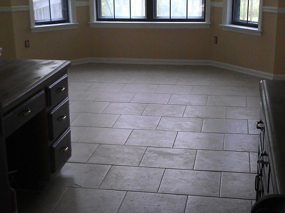 Kitchen - Bayed Breakfast Rm
