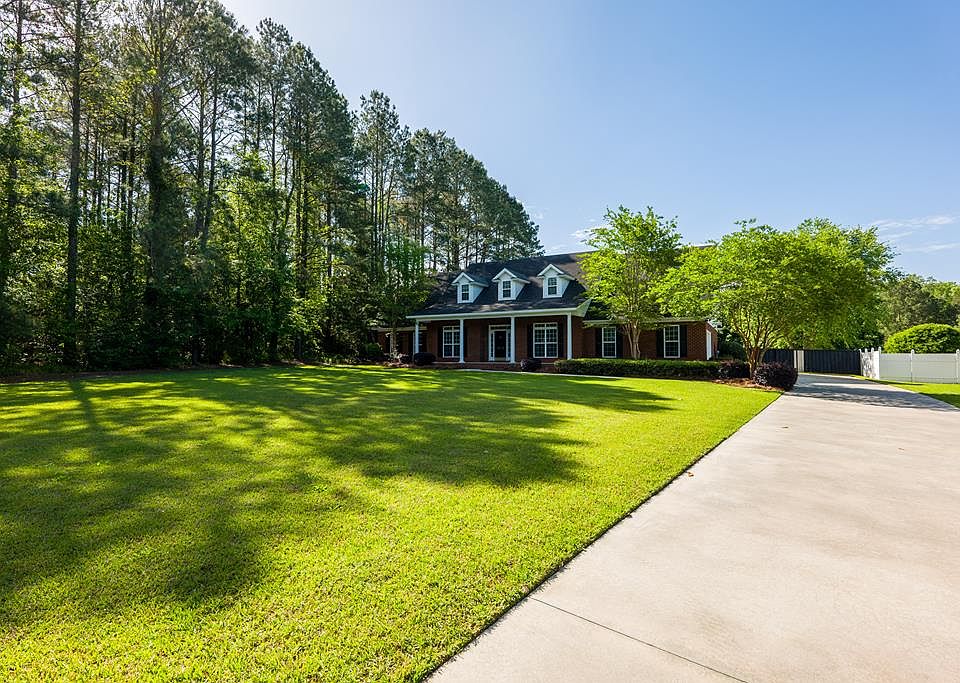 1st image of 5205 Old Magnolia Cir