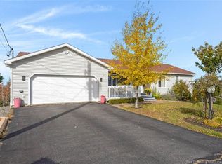38 Edgemount Dr, Grand Bay Westfield, NB E5K 1Y2