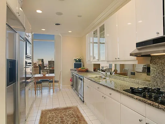 Rented by Trump International Realty | media 80