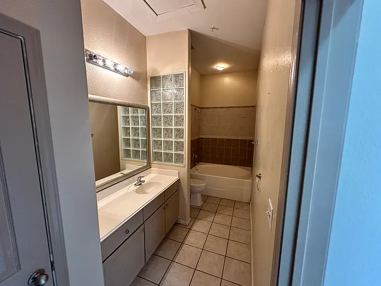 1441 East St #315 — Photo 40