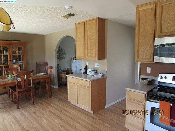 4th image of 3415 Hemingway Dr