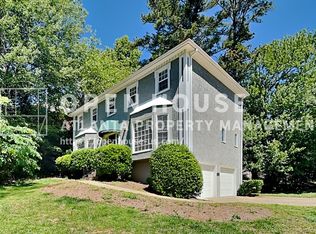 2100 Glenridge Ct, Marietta, GA 30062