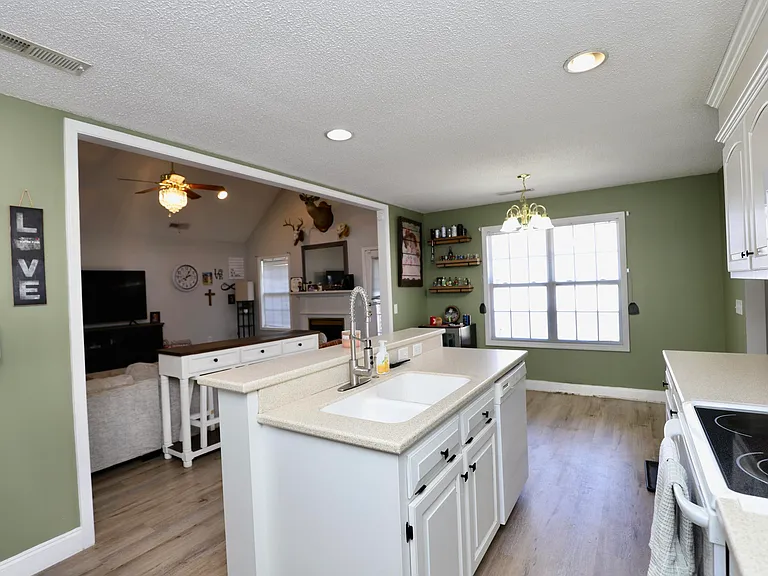 3245 Arborwood Dr — Photo 16