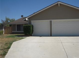 11608 Ridgecrest Ln, Moreno Valley, CA 92557