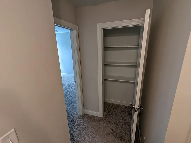 111 E Goldeneye Ct — Photo 38