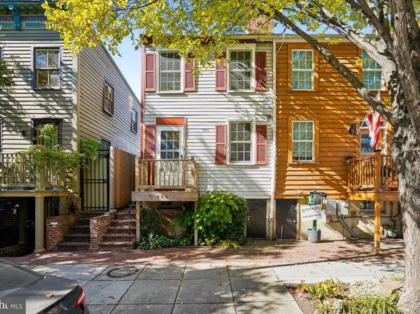 905 11th St SE, Washington, DC 20003