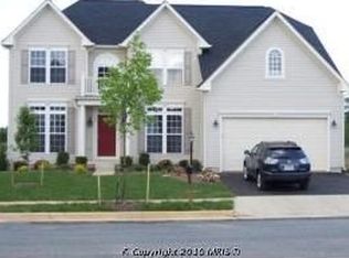 36 Houser Dr, Lovettsville, VA 20180