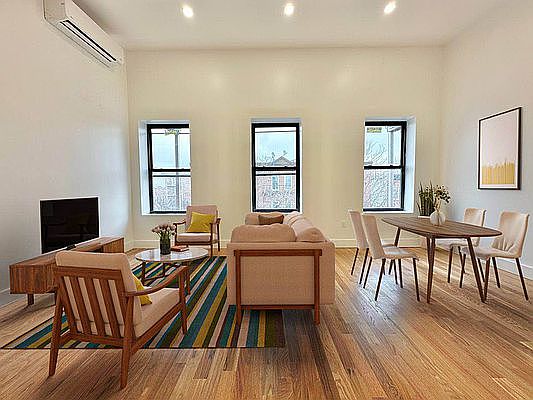 1st image of 248 Patchen Ave #3