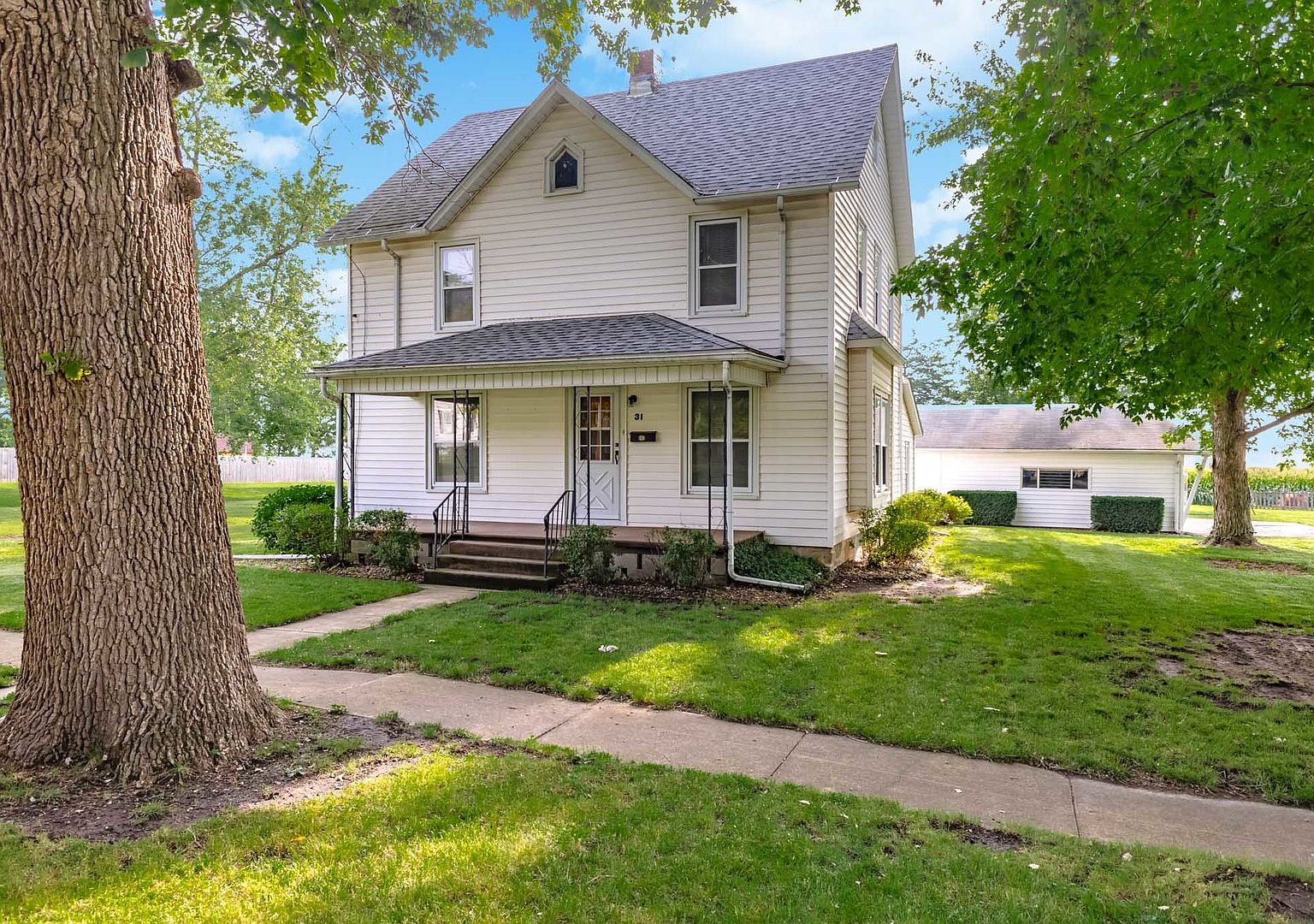 31 Maple St, Saunemin, IL 61769 Zillow