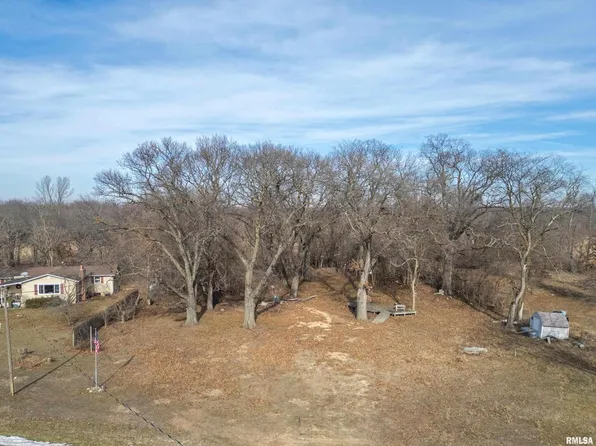 25602 290th St, Princeton, IA 52768